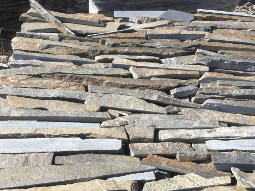 Горбушка златолит мультиколор для облицовки купить в Пласте