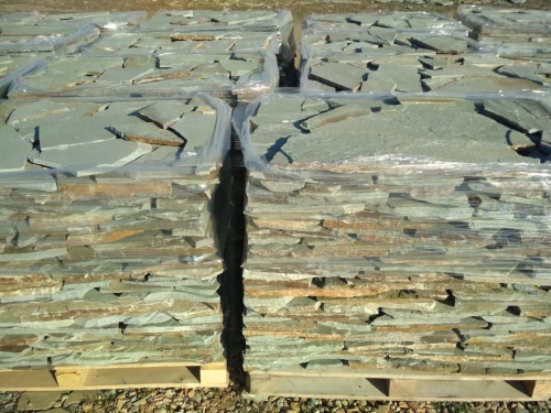 Плитняк златолит зелёный для цоколя, отмостки купить в Пласте