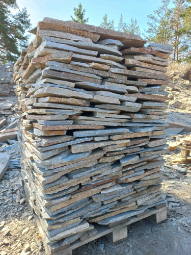 Плитняк златолит серебристый для цоколя, отмостки купить в Пласте