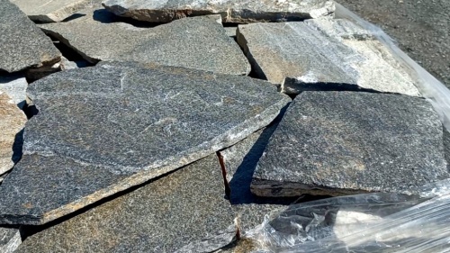 Серицит для лестницы, ступеней купить в Пласте